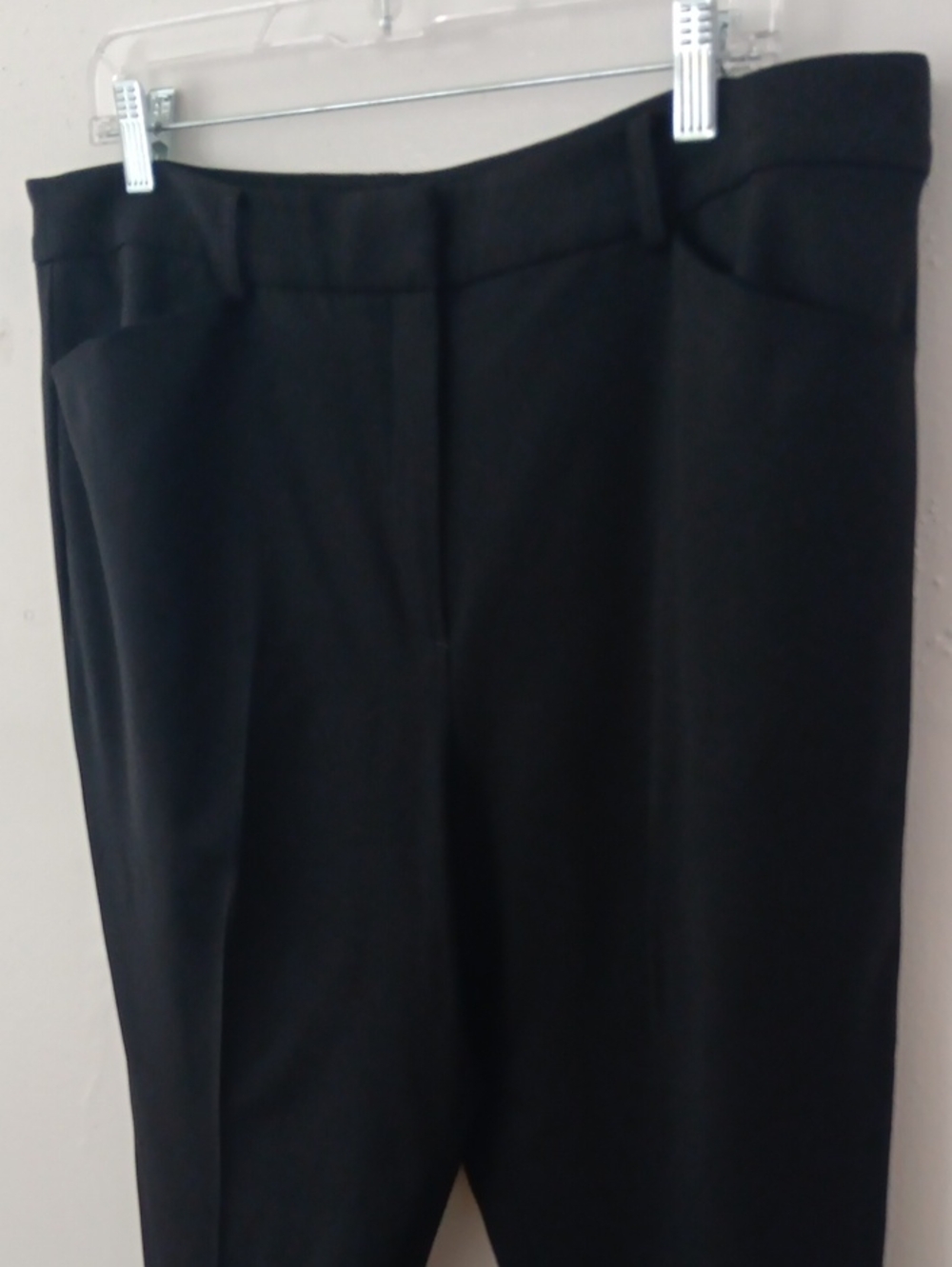 Brooks Brothers Lanificio Di Tollegano Wool Tapered Leg Trousers #3952
